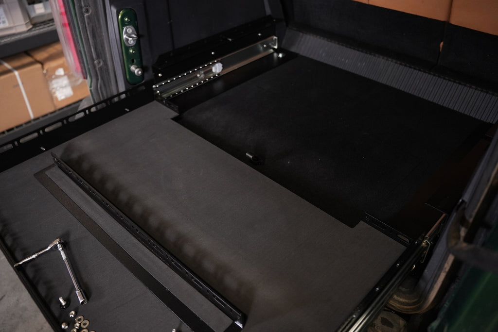 Slide Floor 2.0 - Bronco