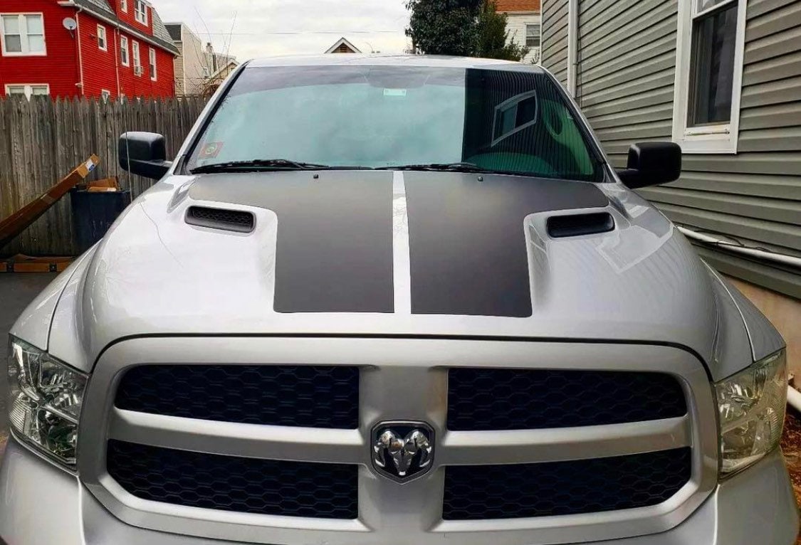 Ram SRT 1500 Sport (2009-2019) Lensun 110W Hood Solar Panel