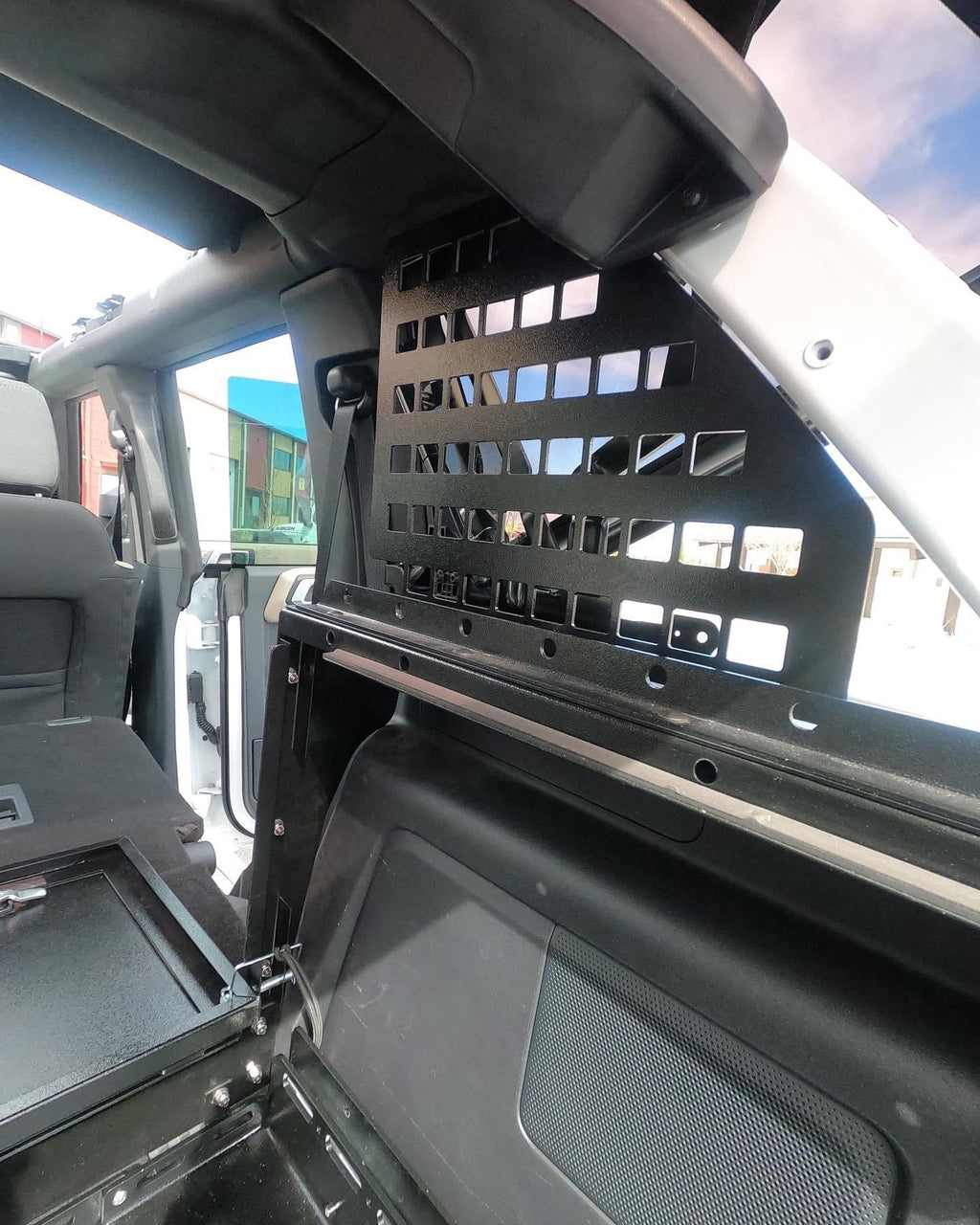 Bronco Roll Bar Molle